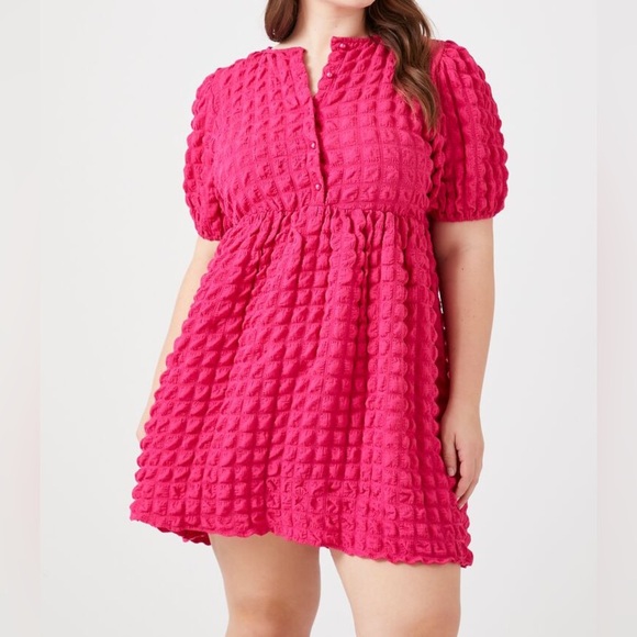Dresses & Skirts - Bubble texture babydoll style stretch dress nwot